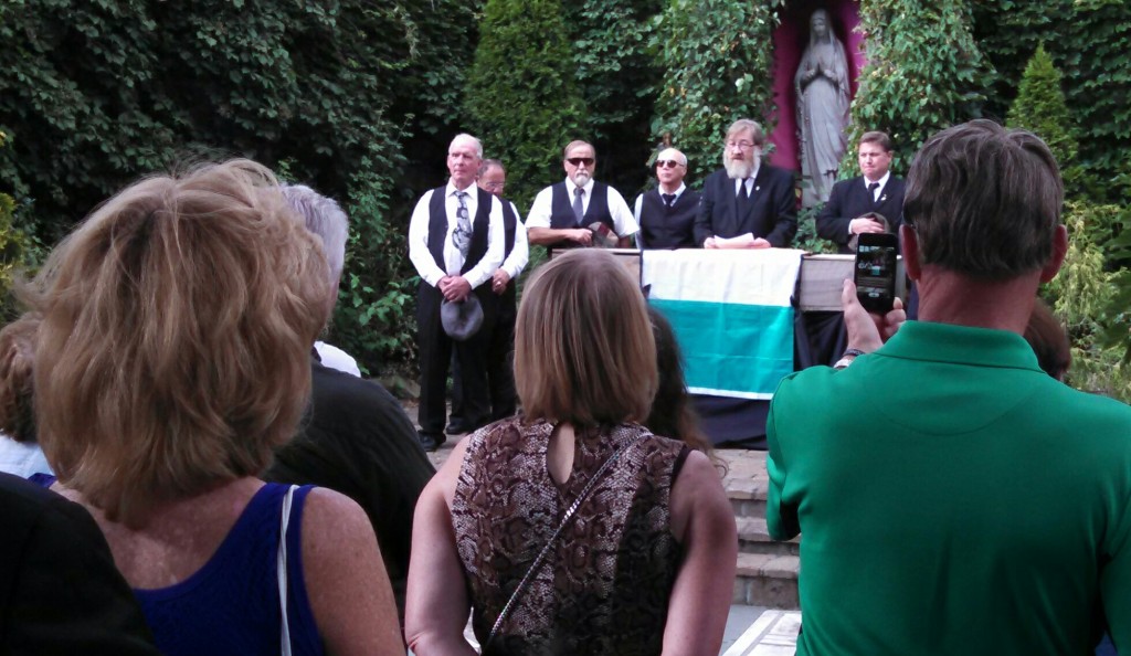 Alan Stanford of Pittsburgh Irish and Classical Theatre delivers the Pearse oration at our kickoff event 8/1/15.